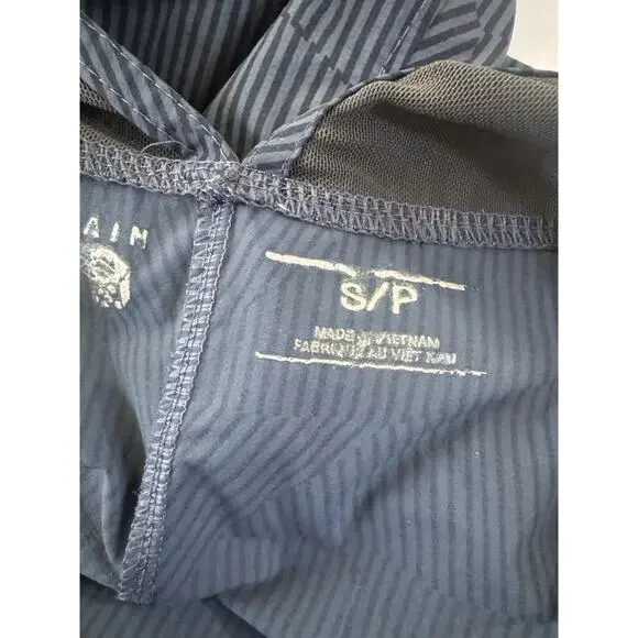 Mountain HardWear Railay Romper Womens Small Blue Striped Shorts Mesh Back - Picture 15 of 16